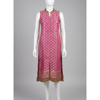 Fuchsia Pink Gold Buti Sleeveless Straight Kurti - Optimized