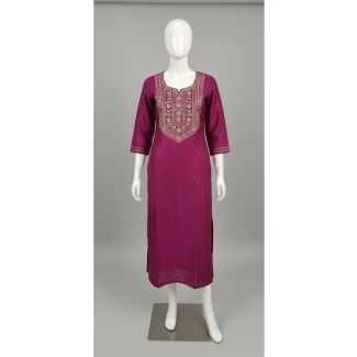Magenta embroidered cotton kurti 3/4 sleeve India