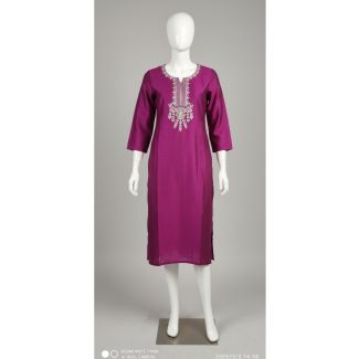 Magenta embroidered straight kurti 3/4 sleeve India