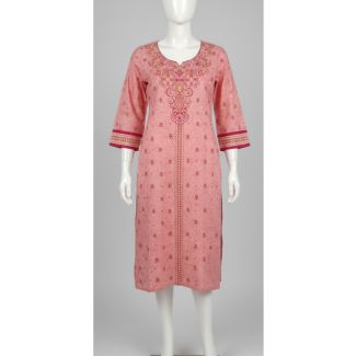 Peach floral cotton kurti with 3/4 sleeves and embroidery - Gangavathi Exports