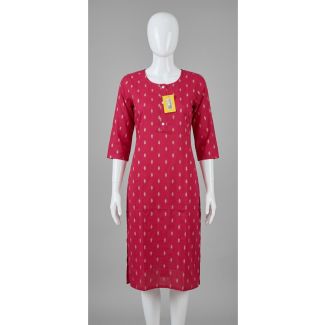 Women's Magenta Printed Rayon 3/4 Sleeve Kurti for women in India