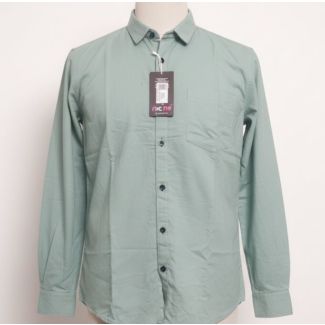 Light green long-sleeve cotton button-down shirt with chest pocket