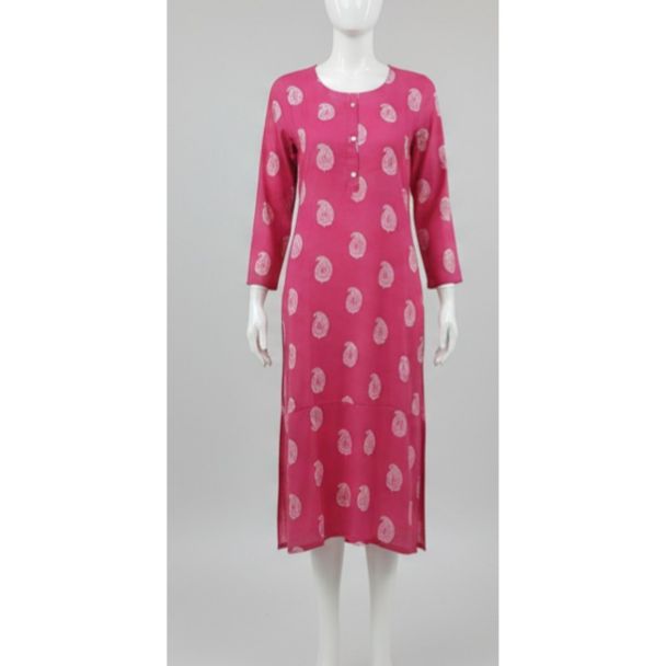 Bright pink knee-length kurti with white paisley print and 3/4 sleeves on mannequin