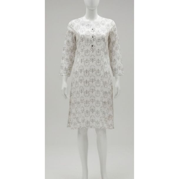Off-white floral print cotton kurti with 3/4 sleeves and straight fit