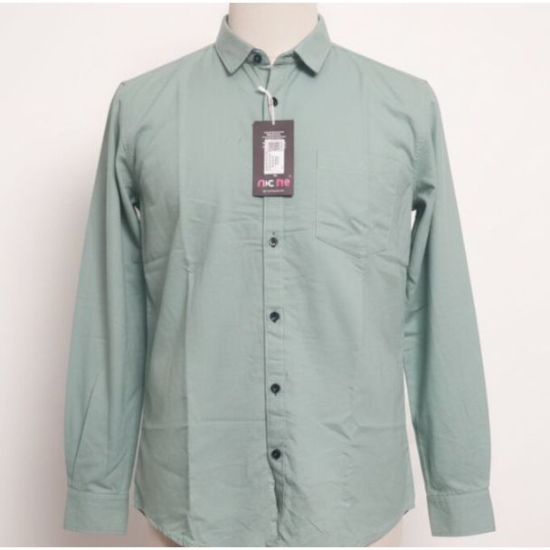 Light green long-sleeve cotton button-down shirt with chest pocket