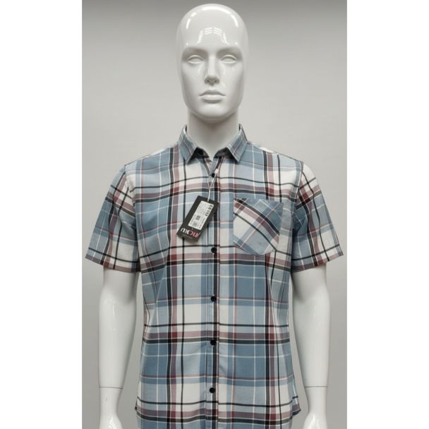 Men's checkered cotton shirt with short sleeves and a classic collar, India